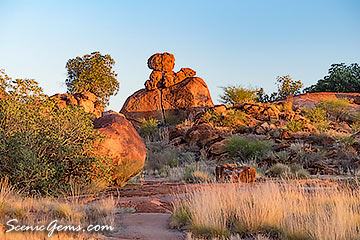 Sunrise rock formations at The Devils Marbles, Northern Territory